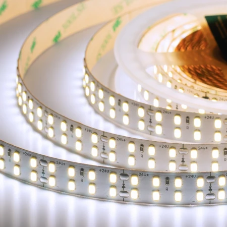 Лента светодиодная ELFLED PRO140, 240/м (2835), 24В, 22Вт/м, 5м, 2ряда, белый 6500-7000К ELFLED-24240-PRO140/2-w Лента светодиодная ELFLED PRO140, 240/м (2835), 24В, 22Вт/м, 5м, 2ряда, белый 6500-7000К ELFLED-24240-PRO140/2-w